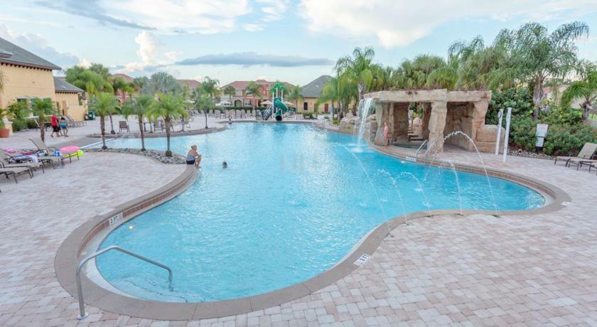 Spacious Villa Near Disney Four Corners Exterior photo